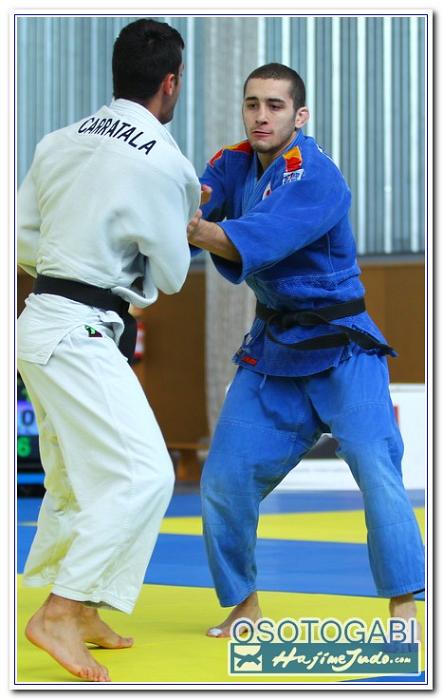 CEU 2011 100029